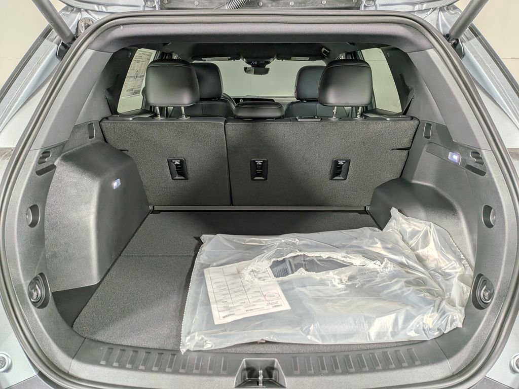 New 2026 Chevrolet Equinox LT w/ Convenience Package II image 10