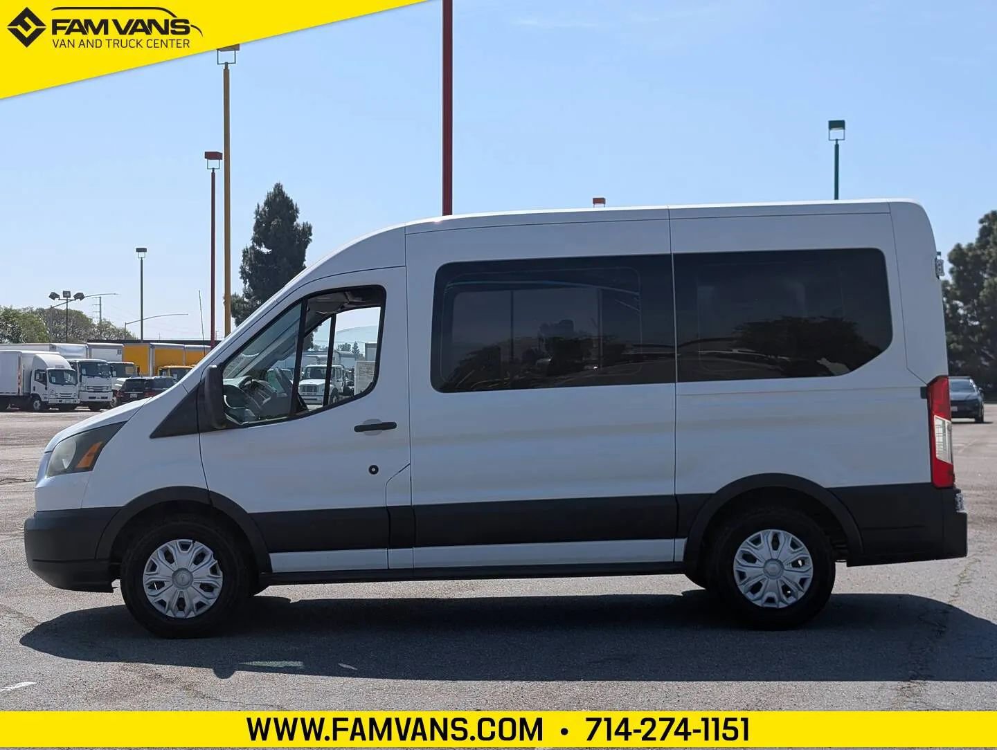 Used 2016 Ford Transit 150 XL RWD image 4