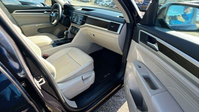 Used 2022 Volkswagen Atlas SE FWD image 17