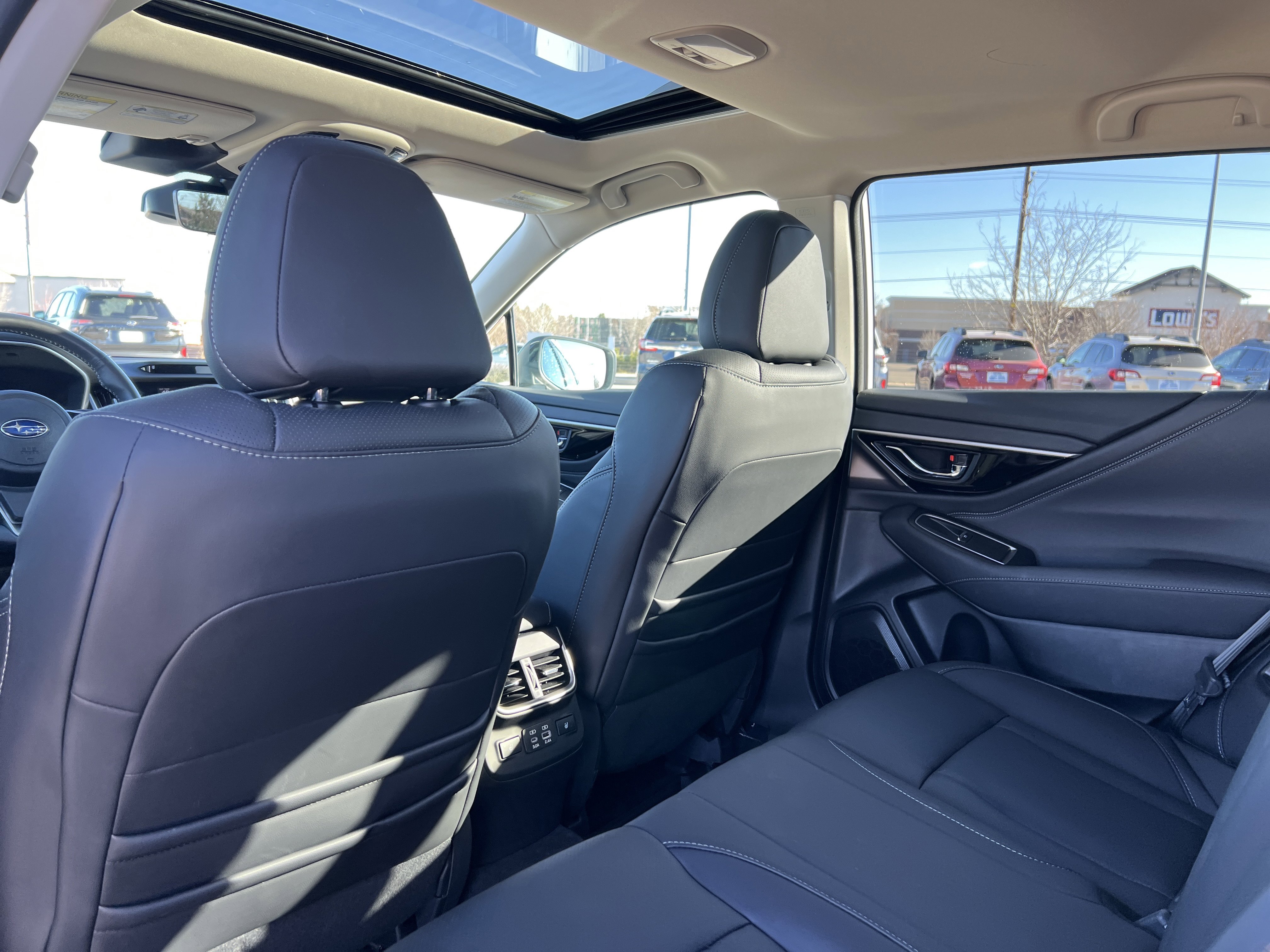 Used 2025 Subaru Outback Touring XT image 23