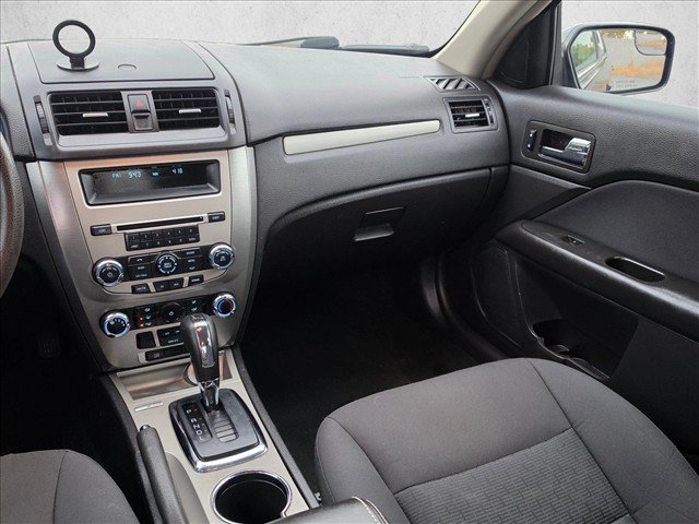 Used 2012 Ford Fusion SE FWD image 18