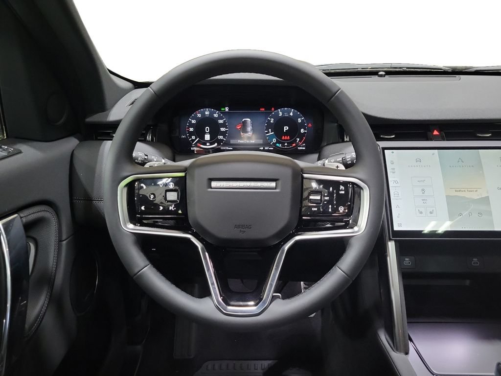 New 2025 Land Rover Discovery Sport Dynamic SE AWD/4WD image 24