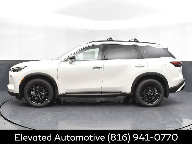 Certified 2025 INFINITI QX60 Luxe w/ Black Edition AWD/4WD image 3