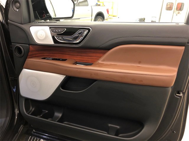 Used 2024 Lincoln Navigator L Reserve image 38