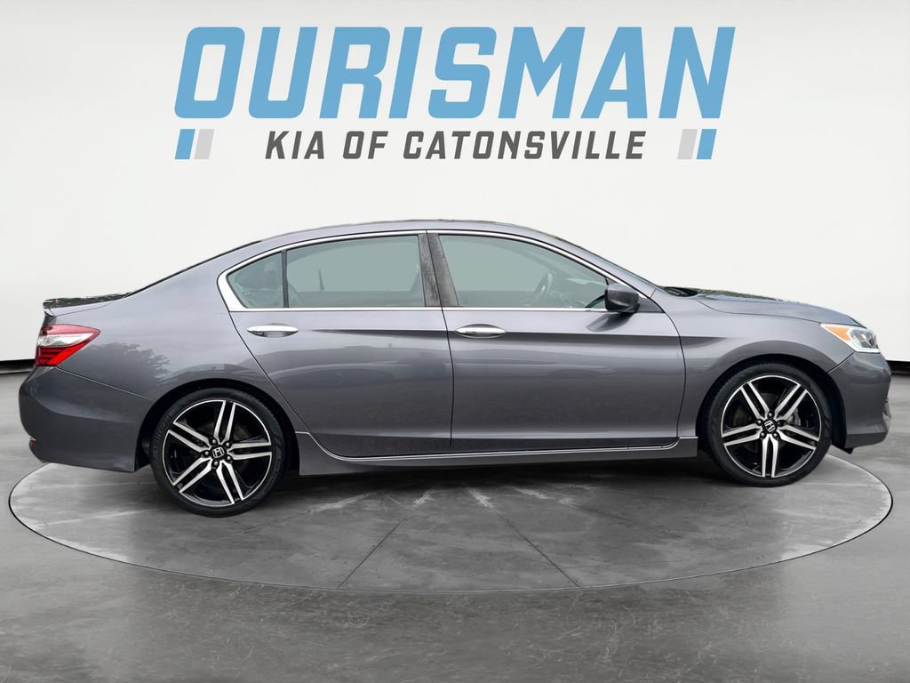 Used 2016 Honda Accord Sport image 7