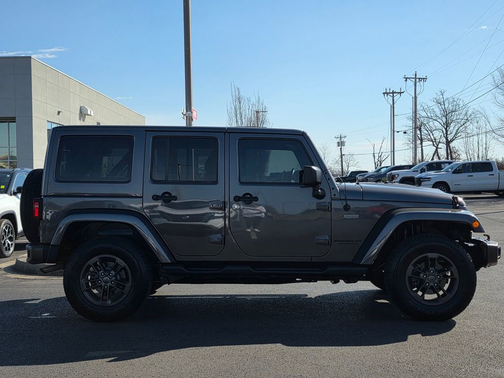 Used 2017 Jeep Wrangler Unlimited Sahara image 4