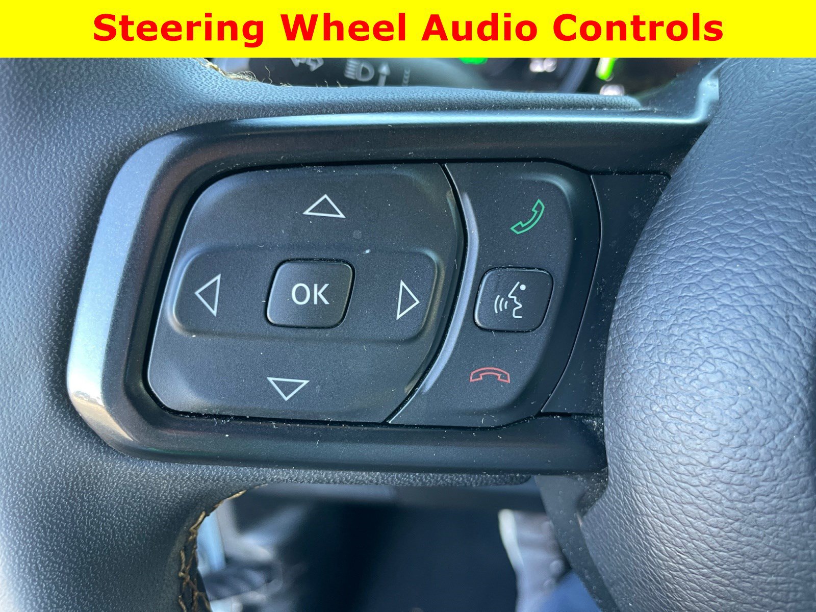 Used 2024 Jeep Wrangler Unlimited w/ Convenience Group AWD/4WD image 29