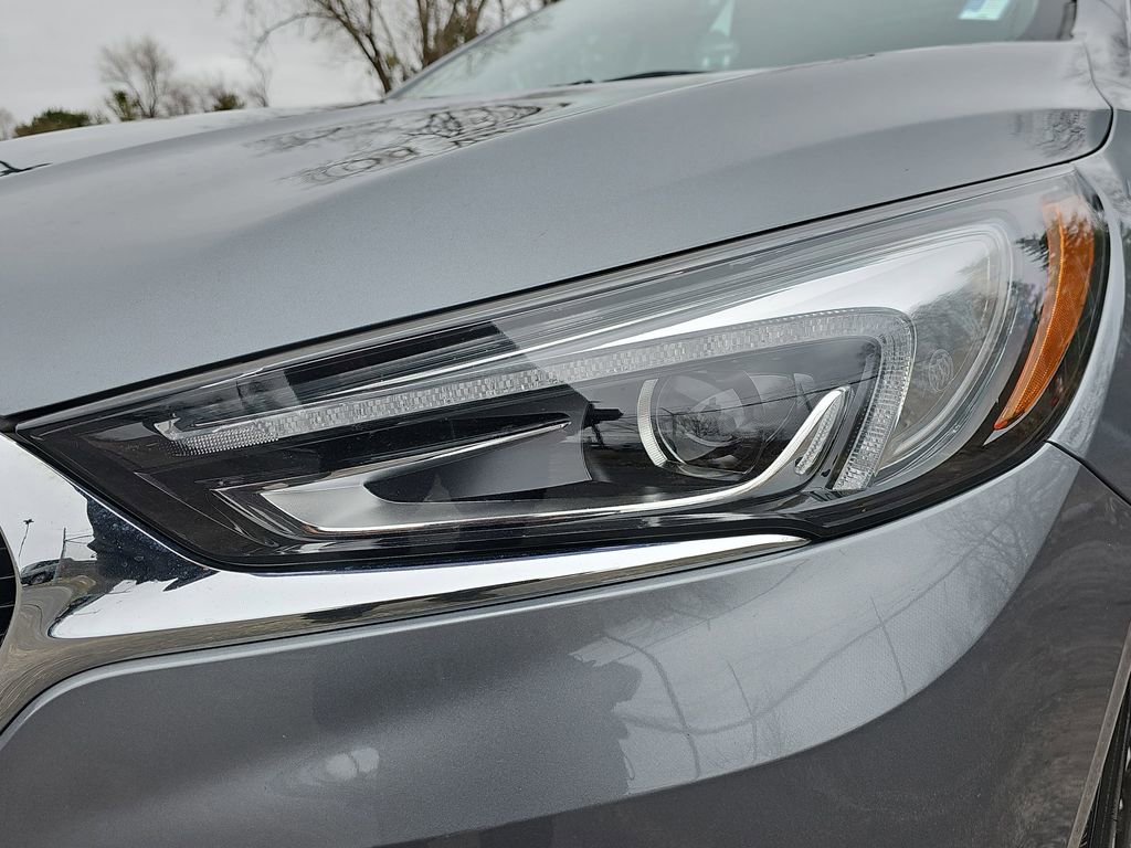 Certified 2020 Buick Enclave Essence w/ Sound and Sites Package image 38