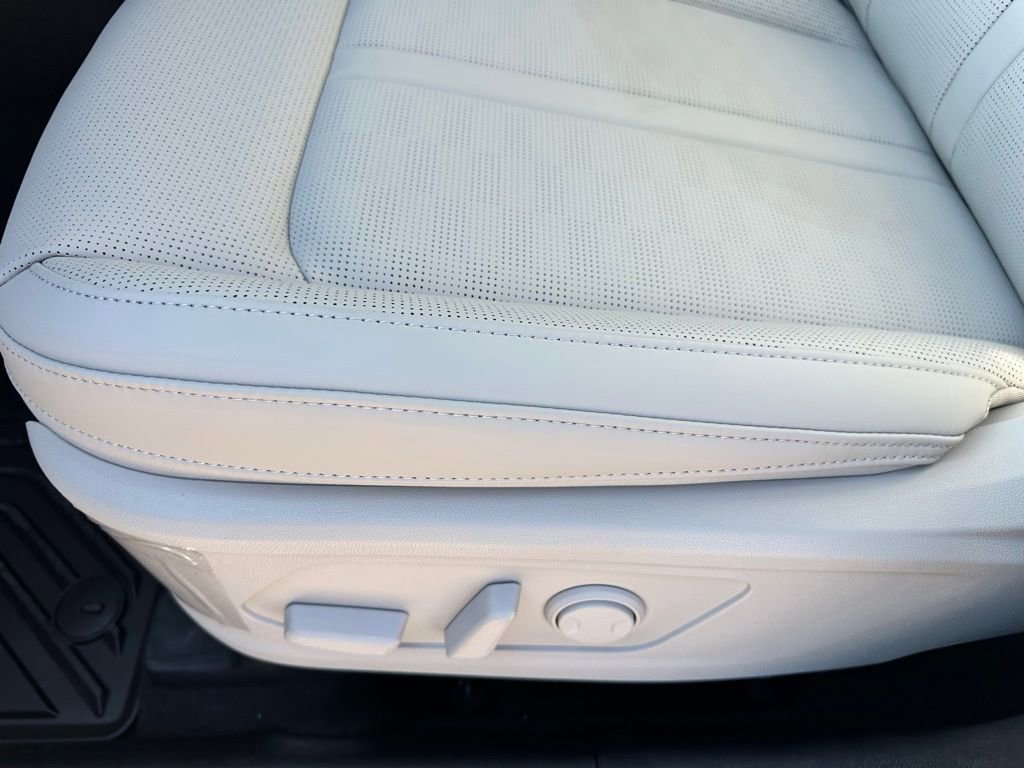 New 2026 Kia Sorento EX image 13