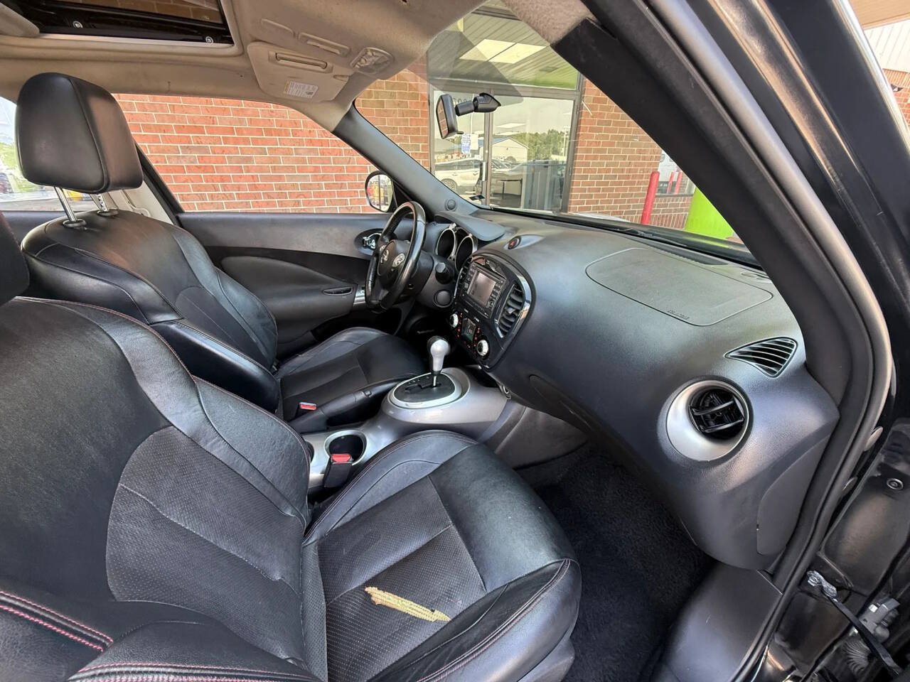 Used 2014 Nissan Juke SL AWD/4WD image 27