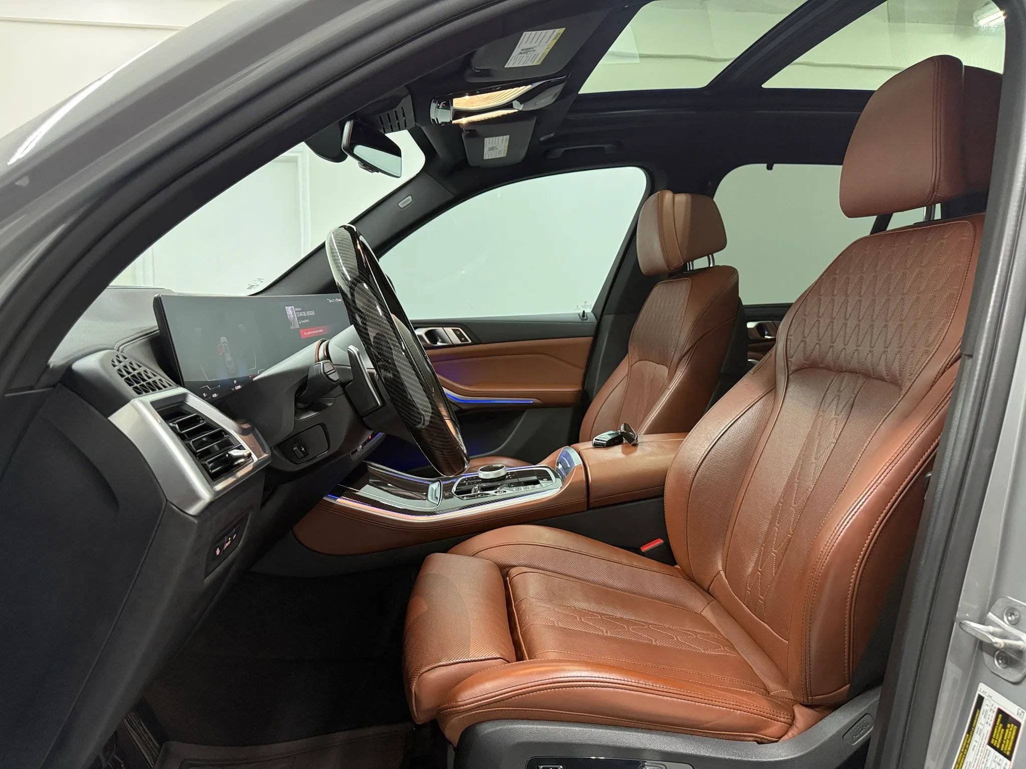 Used 2024 BMW X5 M60i image 13