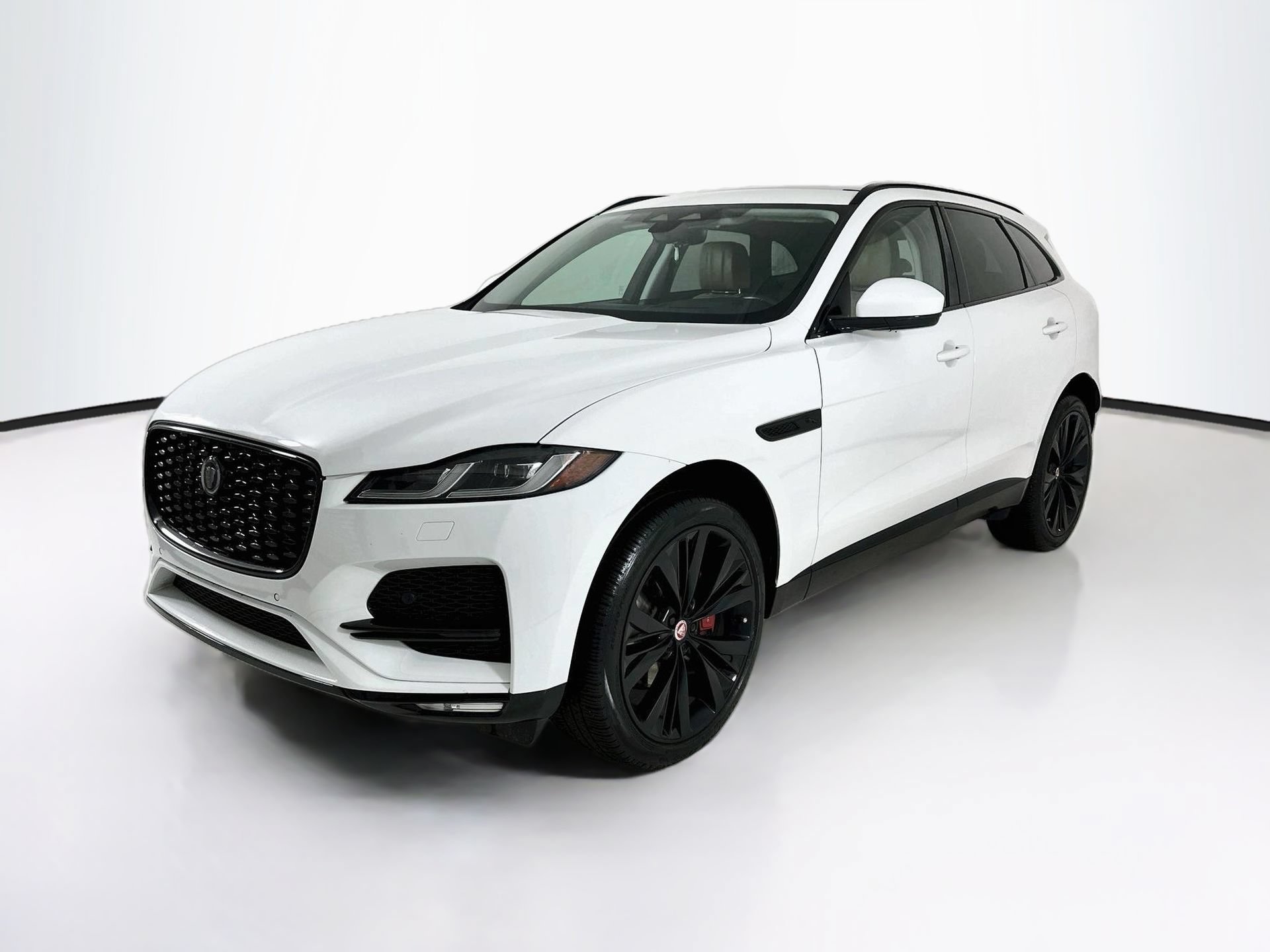 Used 2022 Jaguar F-PACE S AWD/4WD image 3