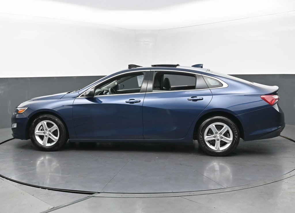 Used 2022 Chevrolet Malibu LT image 8