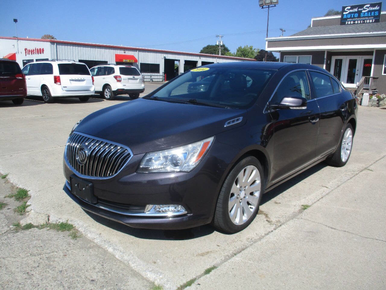 Used 2014 Buick LaCrosse Premium w/ Driver Confidence Package image 2