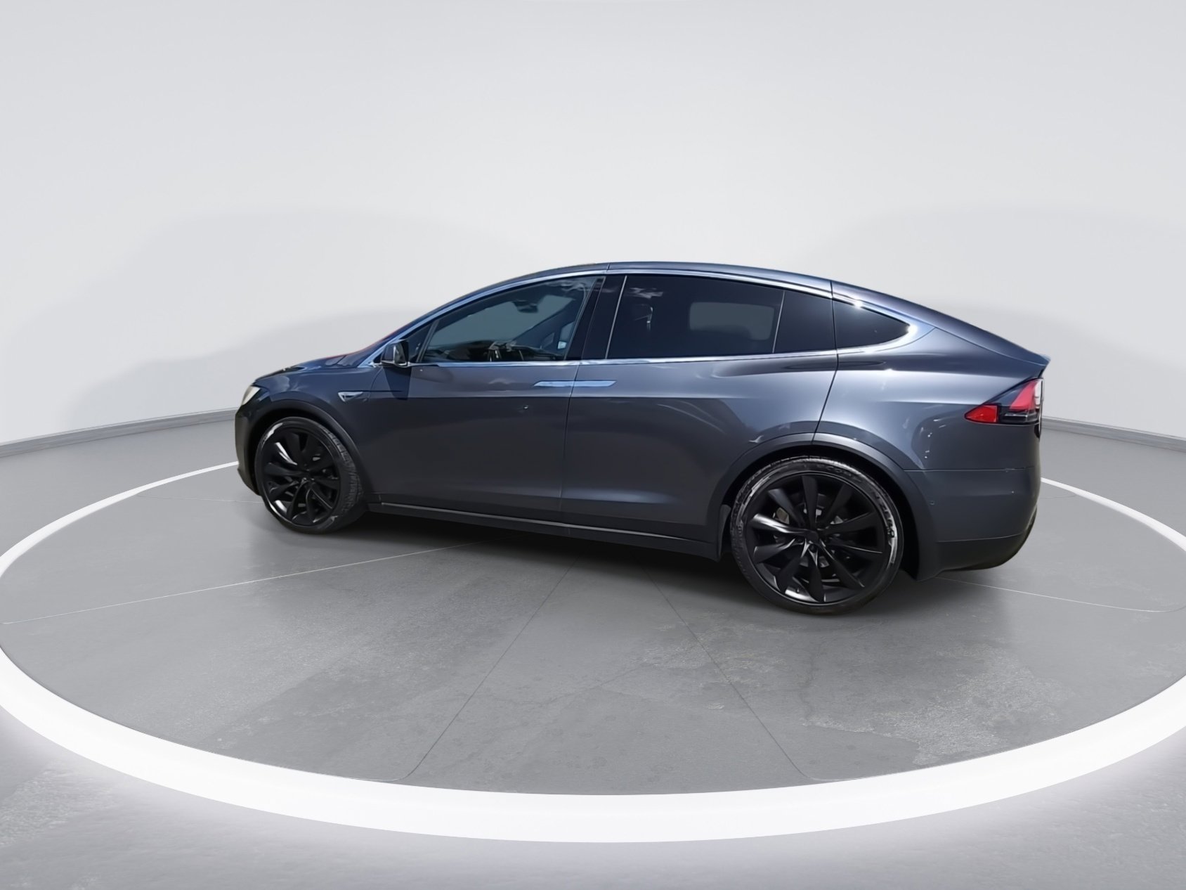Used 2016 Tesla Model X 90D AWD/4WD image 2