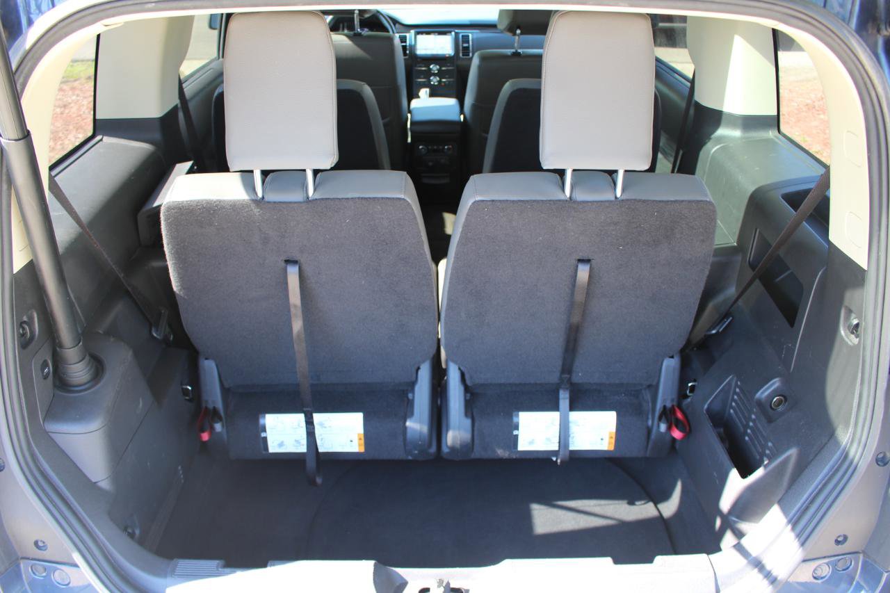 Used 2017 Ford Flex SEL w/ Equipment Group 202A FWD image 48