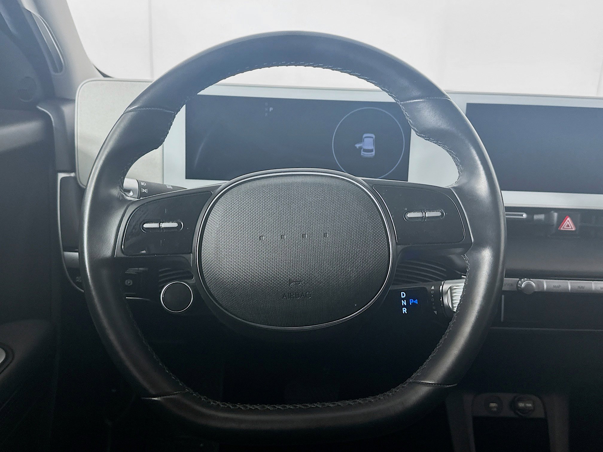 Used 2023 Hyundai Ioniq 5 SE image 18