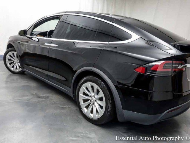 Used 2021 Tesla Model X Long Range AWD/4WD image 11