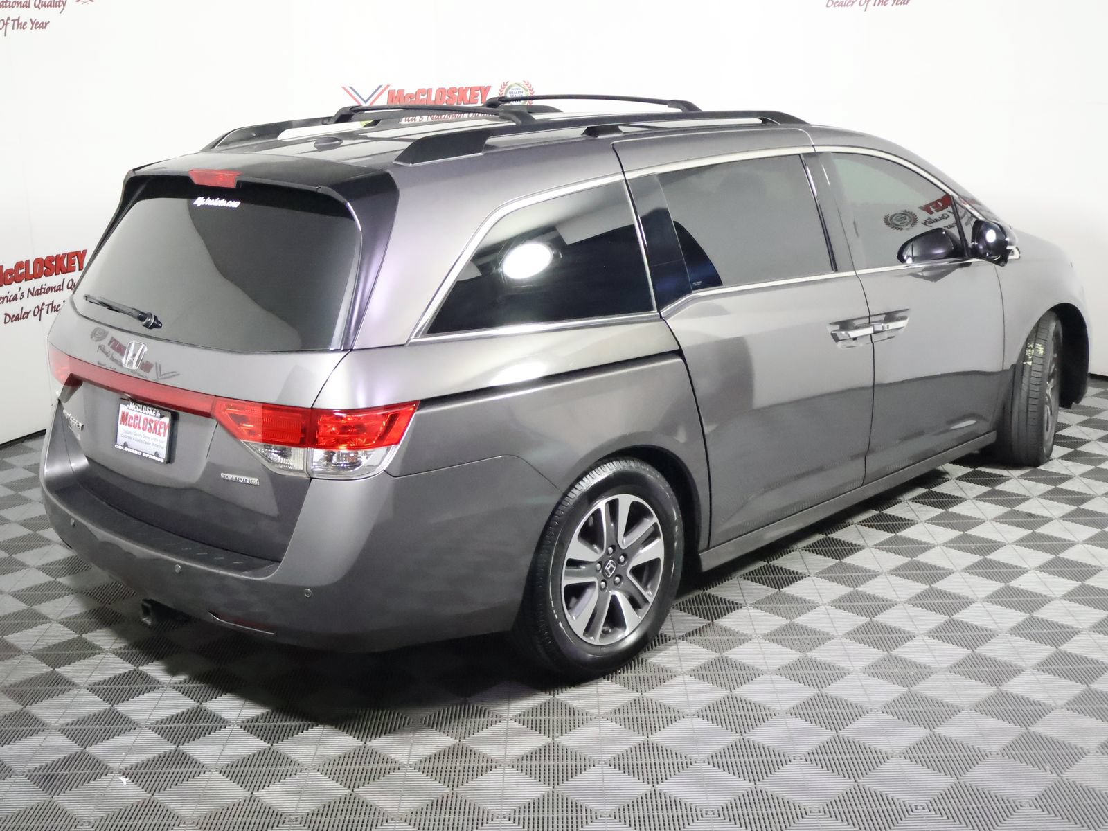 Used 2016 Honda Odyssey Touring image 5