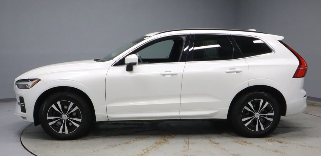 Used 2023 Volvo XC60 B5 Core AWD/4WD image 10