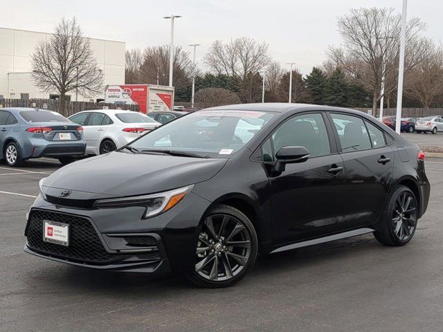 Certified 2025 Toyota Corolla SE image 2