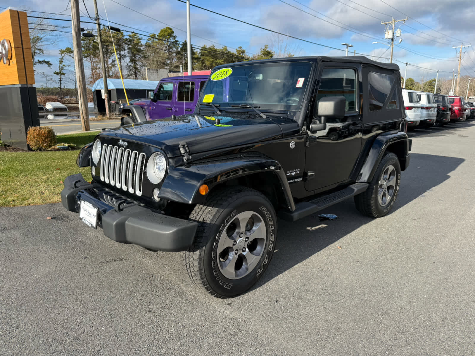 Used 2018 Jeep Wrangler Sahara w/ Connectivity Group image 4