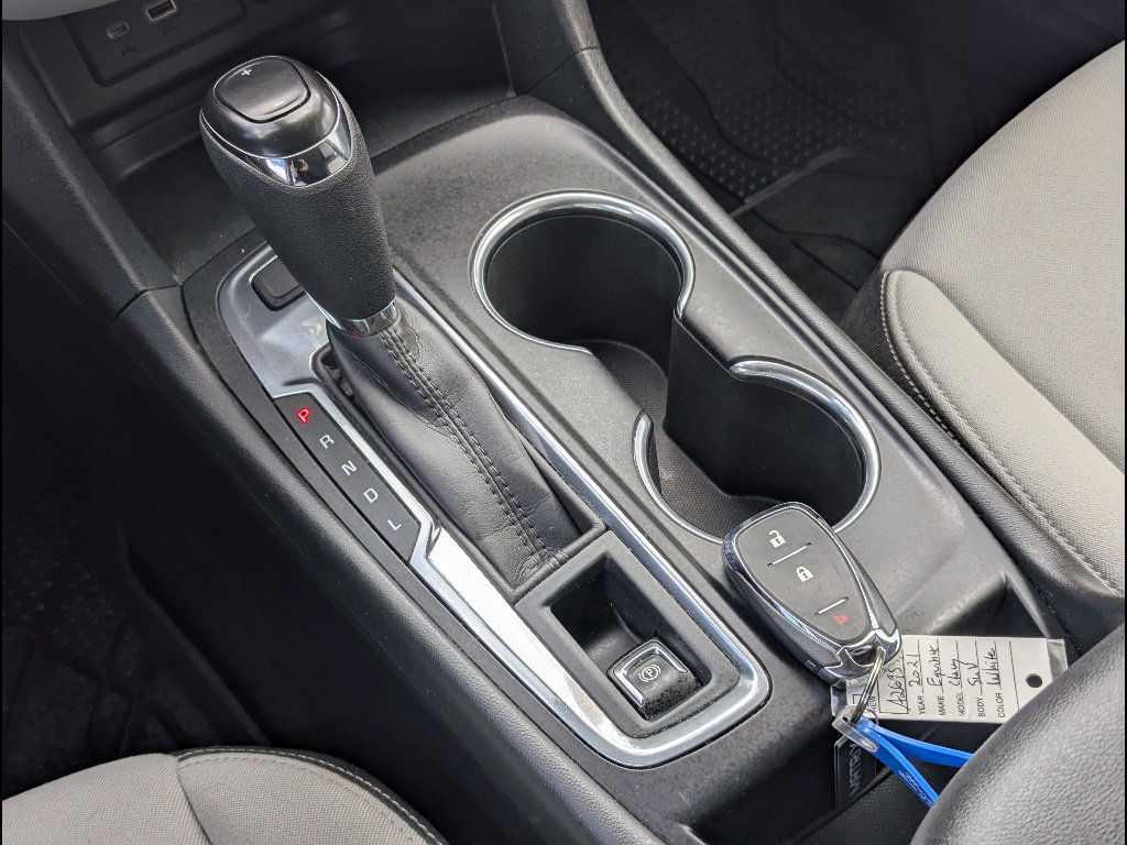 Used 2021 Chevrolet Equinox LS w/ LS Convenience Package image 32