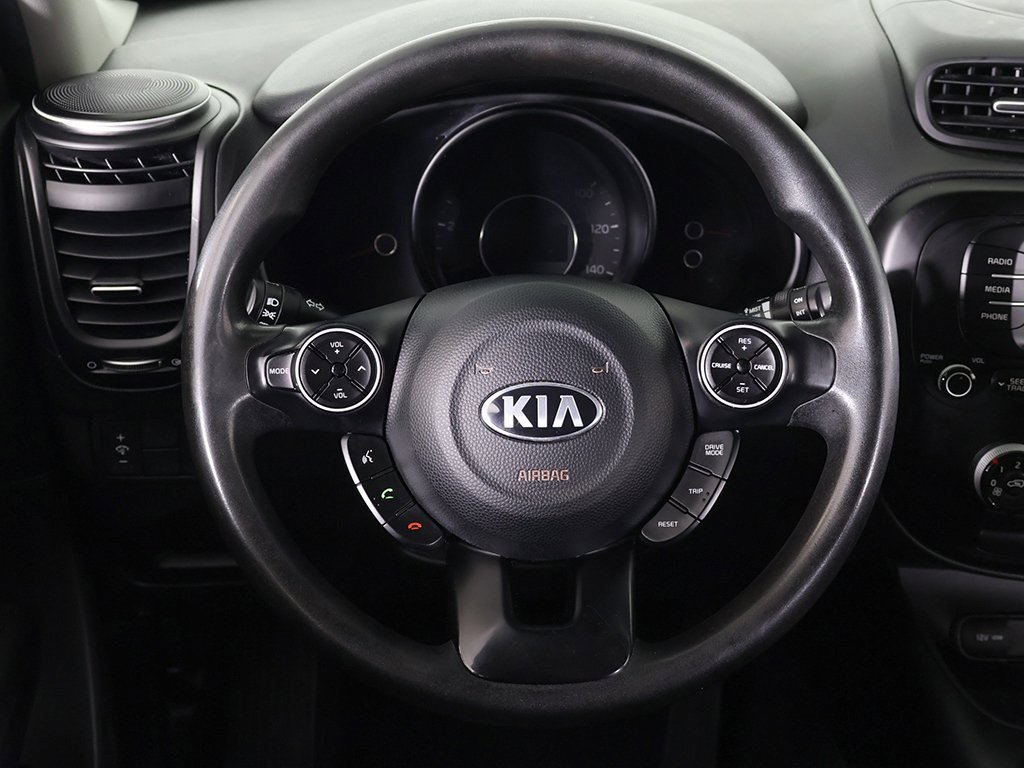 Used 2017 Kia Soul image 30