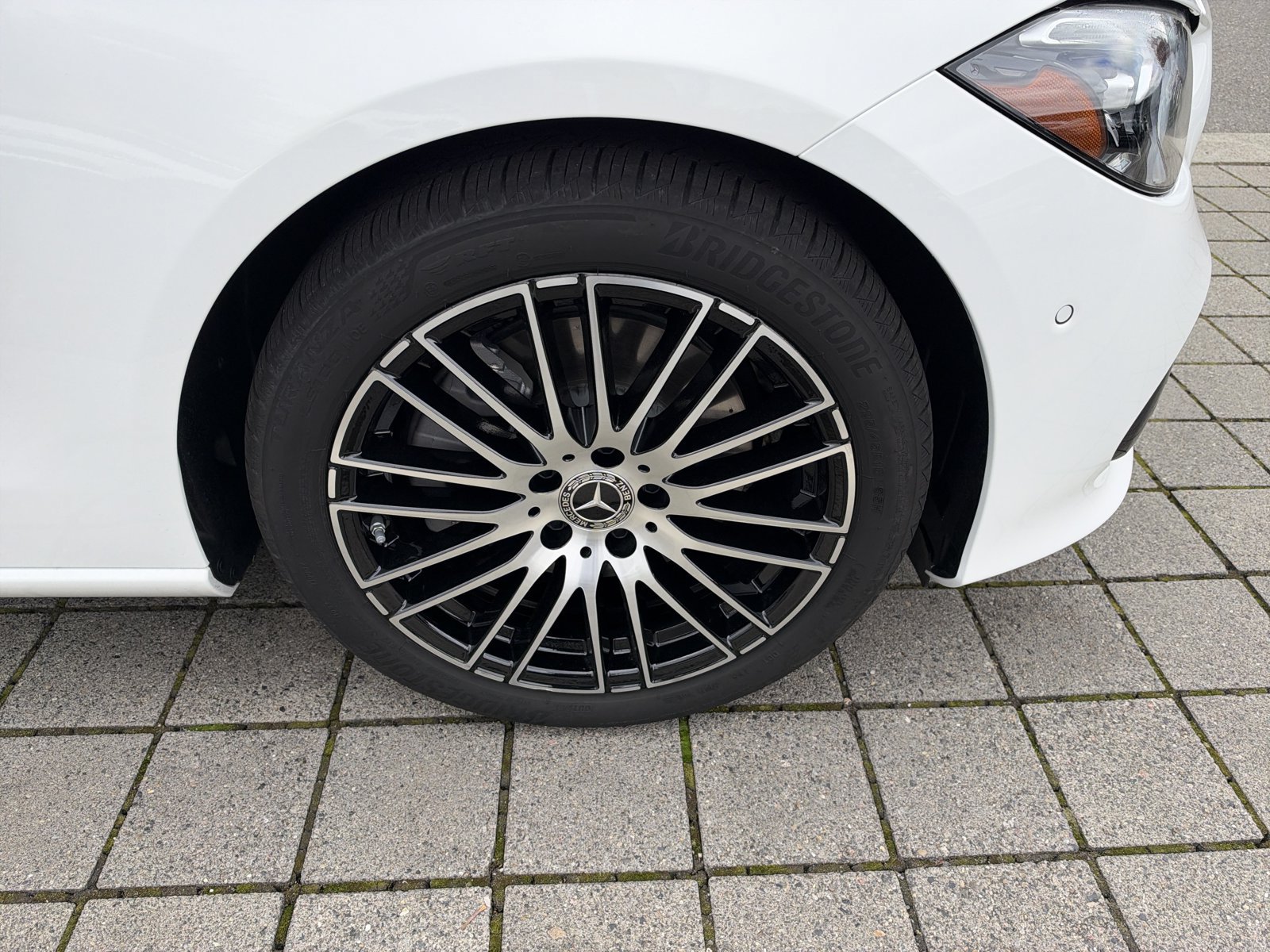Certified 2026 Mercedes-Benz C 300 4MATIC Sedan image 10