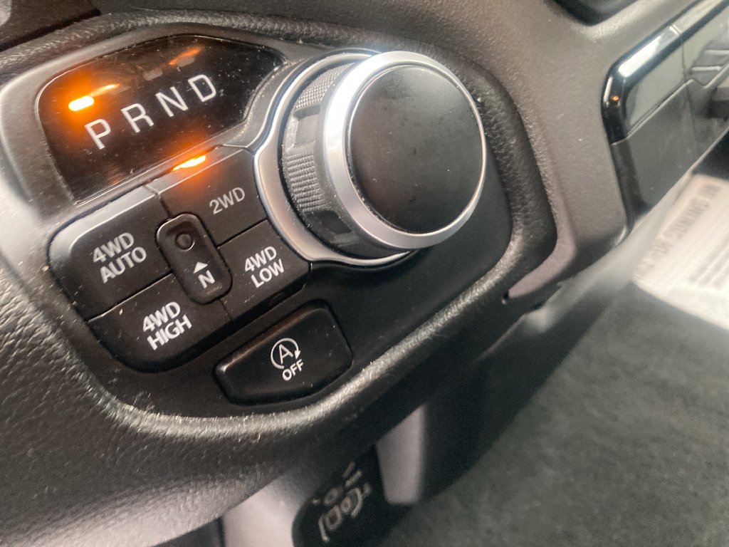 Used 2022 RAM 1500 Big Horn AWD/4WD image 30