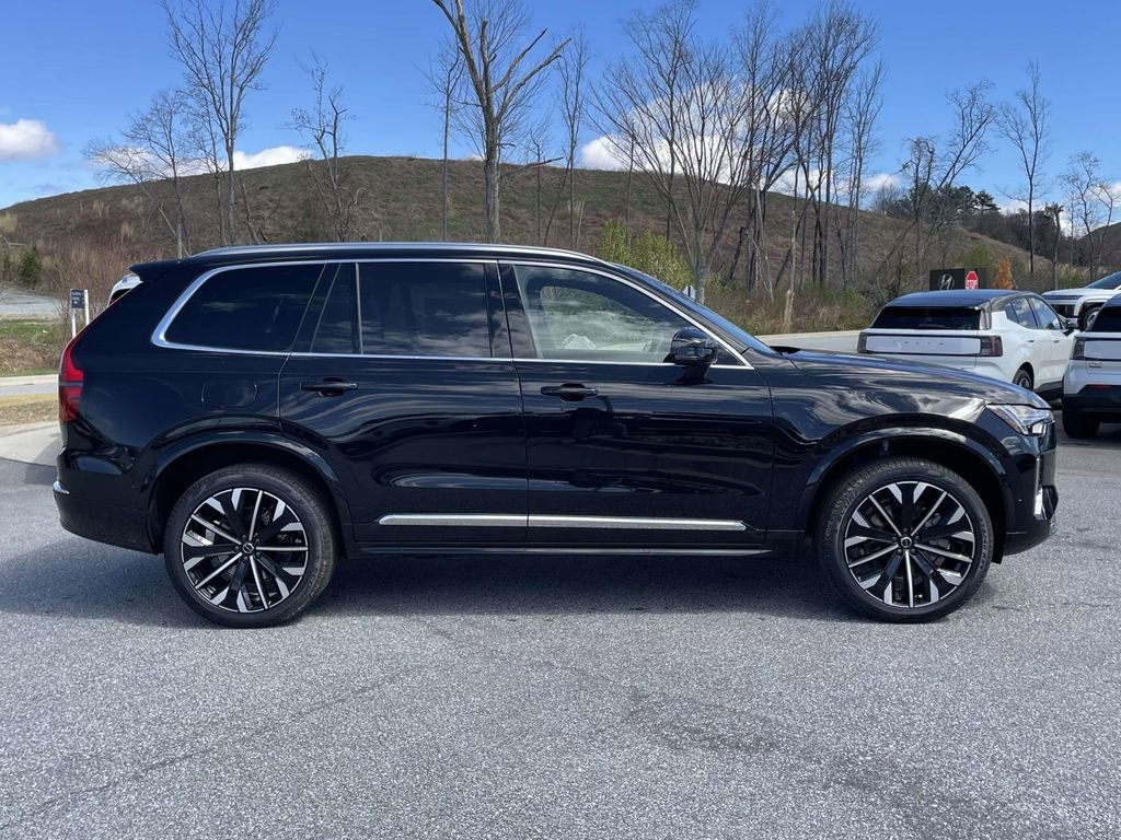 New 2026 Volvo XC90 B5 Plus w/ Protection Package Premier AWD/4WD image 29