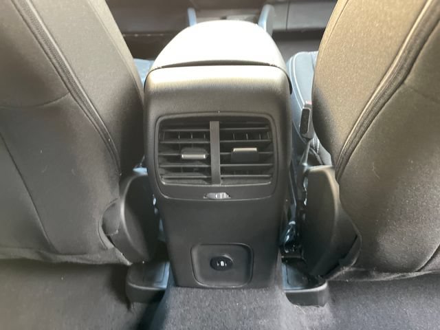 Used 2023 Ford Escape Active w/ Tech Pack #2 AWD/4WD image 32