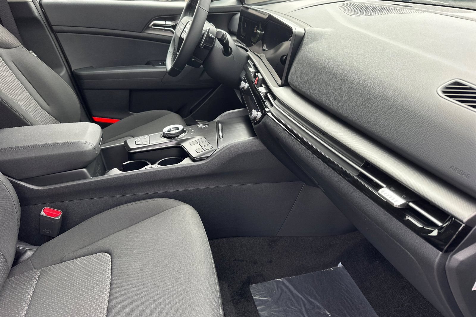 New 2026 Kia Sportage LX FWD image 16