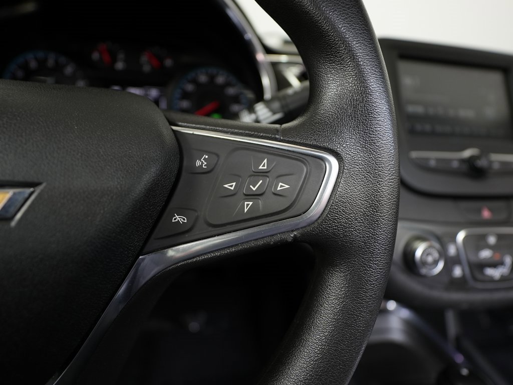 Used 2018 Chevrolet Malibu LT image 22