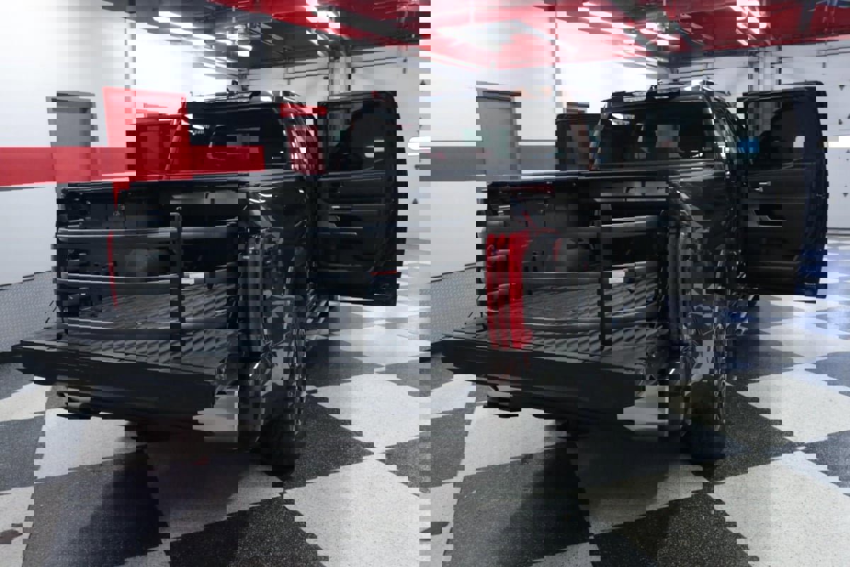 Used 2023 Toyota Tundra Limited w/ Power Package image 28