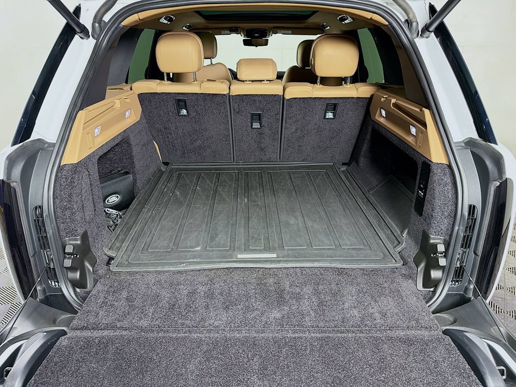Used 2024 Land Rover Range Rover SE AWD/4WD image 28