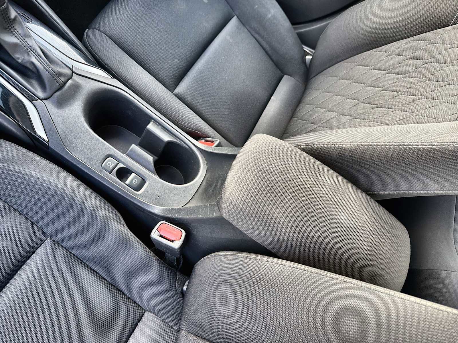 Used 2023 Toyota Corolla LE image 20