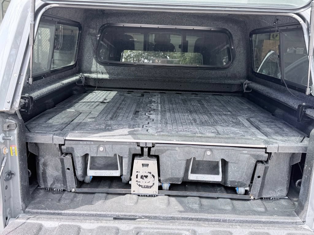 Used 2021 Jeep Gladiator Rubicon AWD/4WD image 5