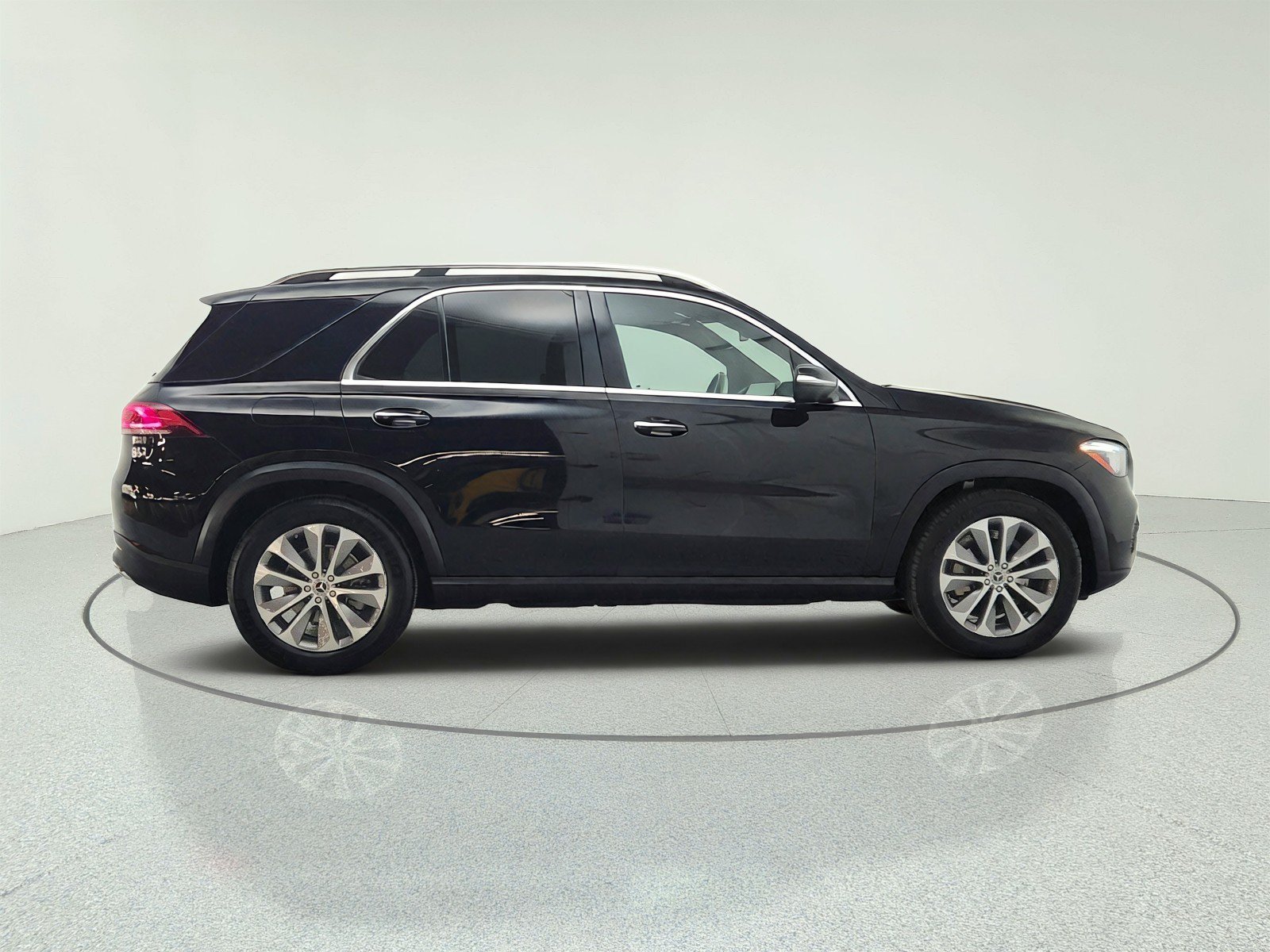 Certified 2023 Mercedes-Benz GLE 350 image 4