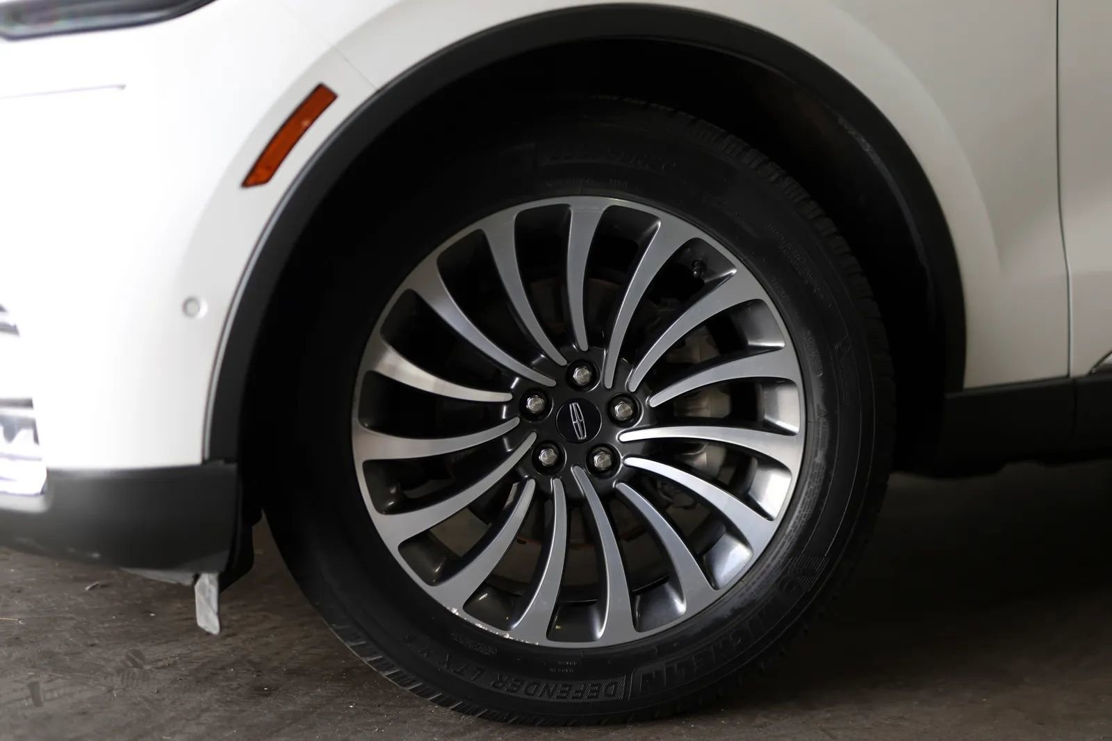 Used 2020 Lincoln Aviator Reserve w/ Equipment Group 201A image 10