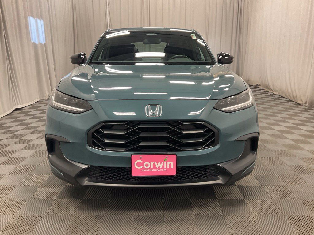 Used 2025 Honda HR-V Sport image 12
