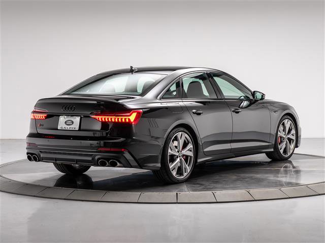 Used 2023 Audi S6 Premium Plus w/ Premium Plus Package image 5