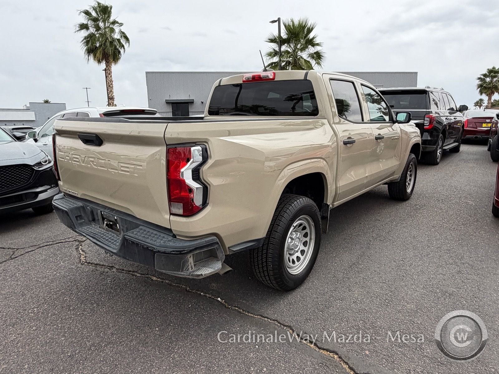 Used 2023 Chevrolet Colorado W/T image 3