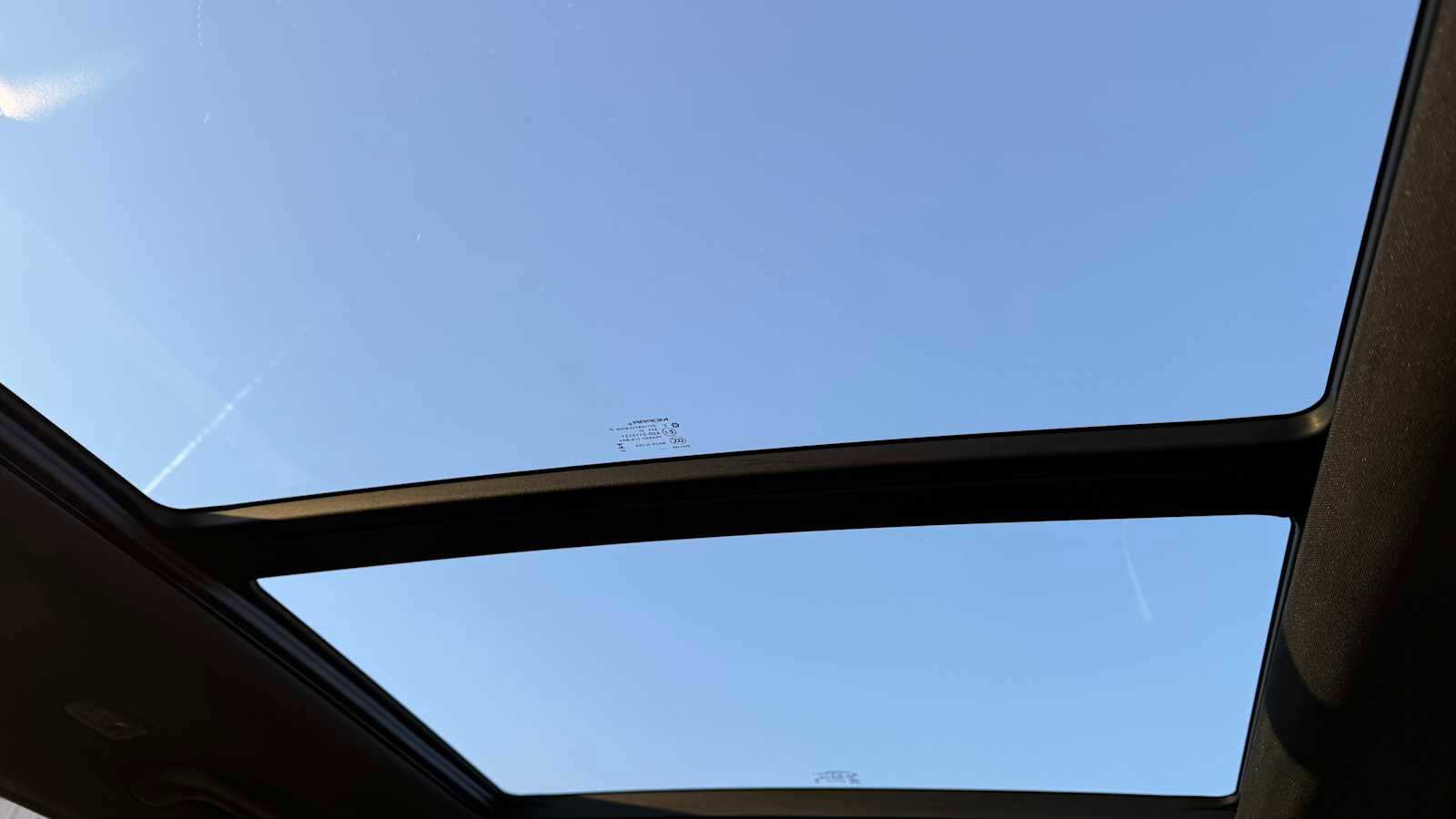 Used 2024 Jeep Grand Cherokee Limited w/ Luxury Tech Group II image 27