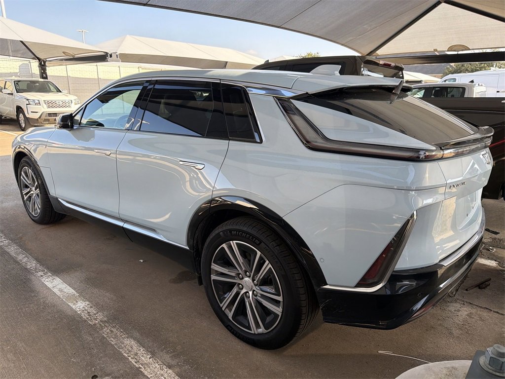 Used 2024 Cadillac Lyriq Luxury image 4