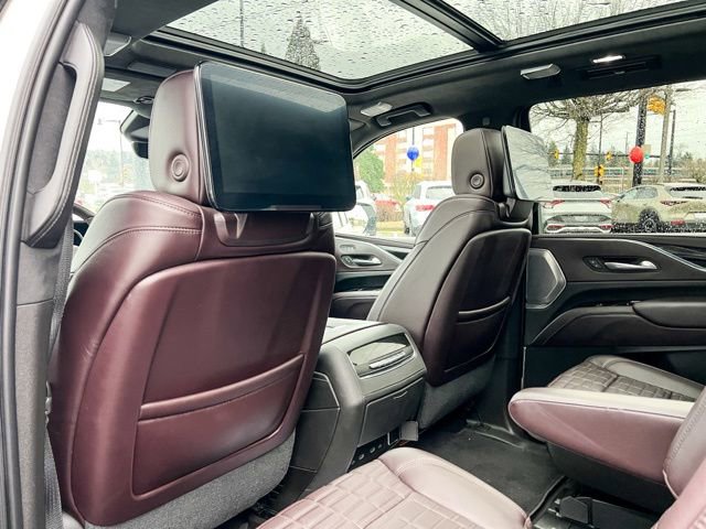 Used 2021 Cadillac Escalade Premium Luxury Platinum image 11