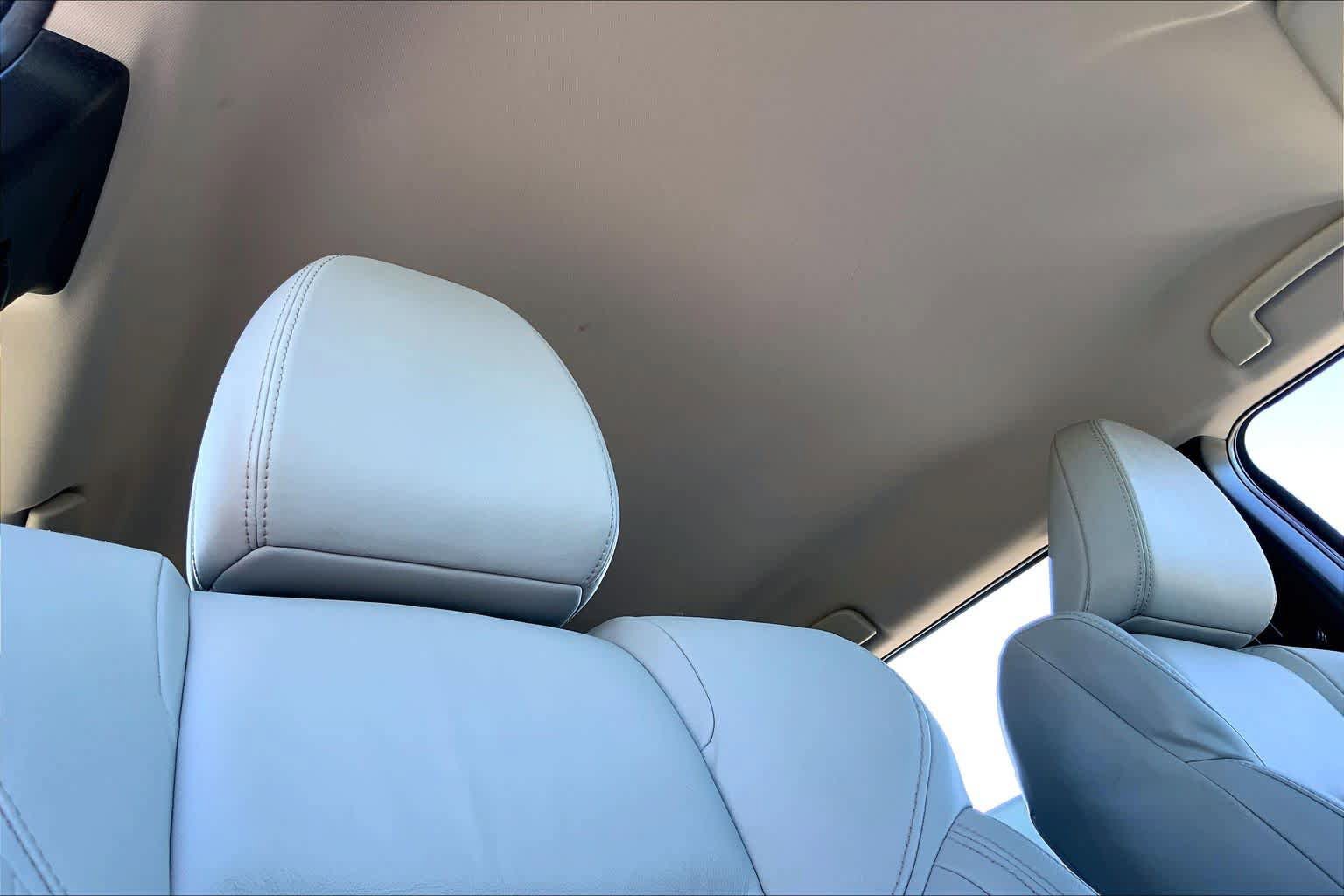 Used 2022 Mitsubishi Outlander SEL AWD/4WD image 14