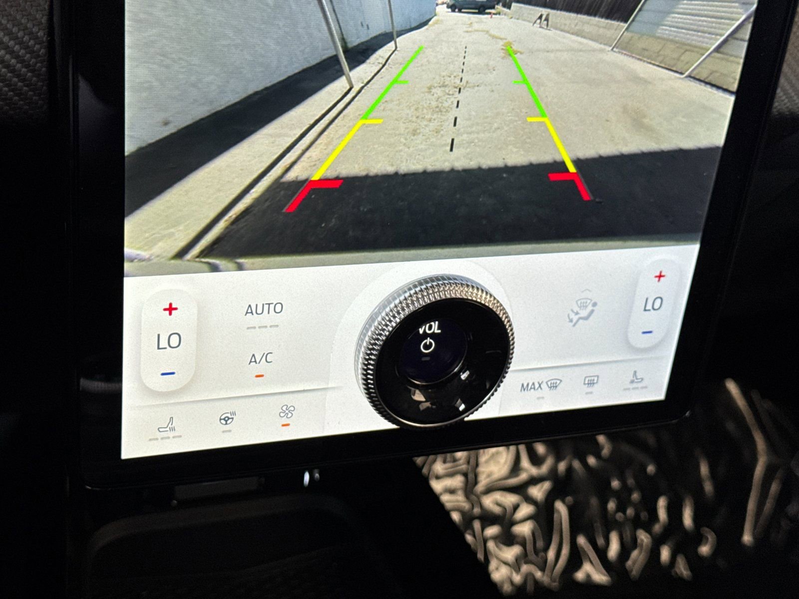 Used 2024 Ford Mustang Mach-E Select w/ Comfort Package Lite image 24