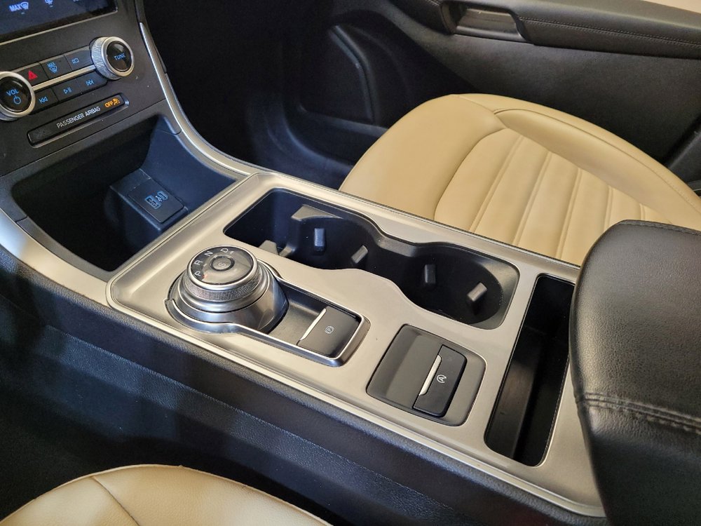 Used 2024 Ford Edge SEL image 26