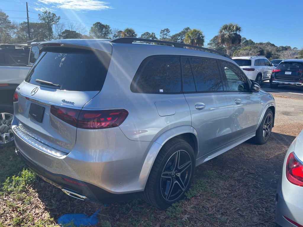 Used 2025 Mercedes-Benz GLS 450 4MATIC image 5